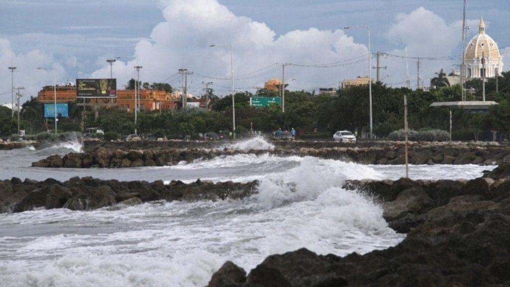 Fuertes vientos y oleaje en la Costa Caribe