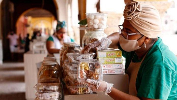 Vendedoras del portal de los dulces Cartagena