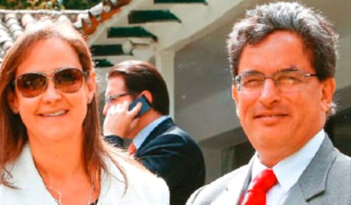 Elena Parra y su esposo Alberto Carrasquilla