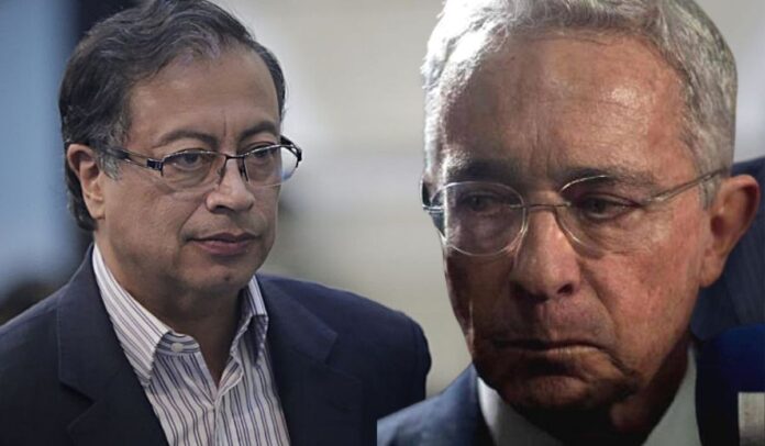 Gustavo Petro le dice expropiador a Uribe