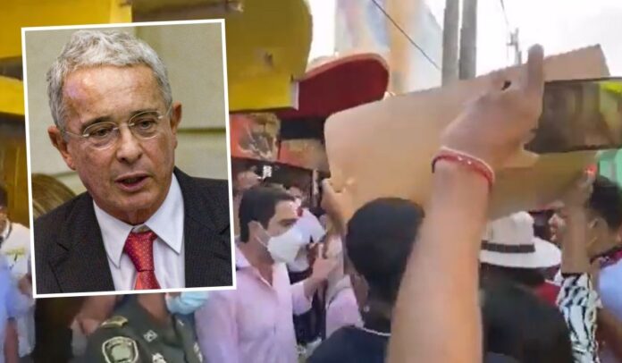 Uribe rechazado en Santa Marta