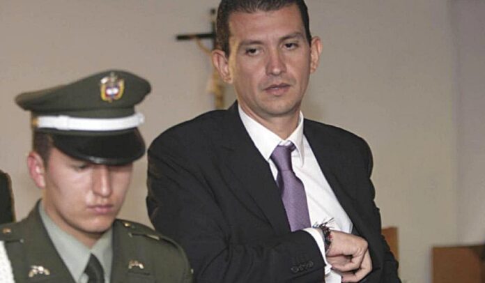 Dolor en el brazo impidió declaración de Emilio Tapia