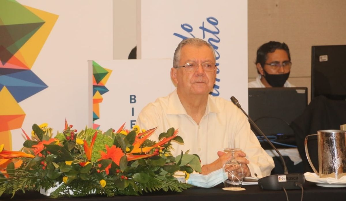 Edgar Parra Chacón, rector saliente de la Universidad de Cartagena