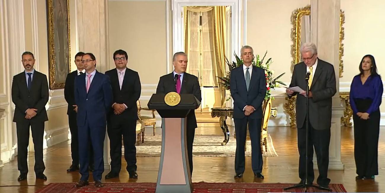 Santiago Montenegro, presidente de Asofondos junto al presidente Duque en la Casa de Nariño