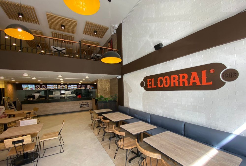 Restaurante CAN El Corral en Bogotá remodelado