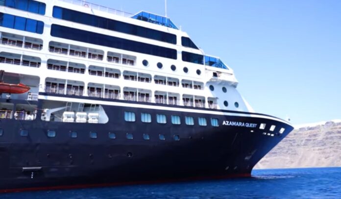El crucero Azamara Quest acababa de salir de Barcelona cuando un pasajero cayó por la borda