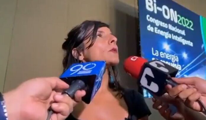 La ministra de Minas Irene Vélez se vuelve a equivocar en los medios