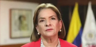 Margarita Cabello se extralimitó de sus funciones participando en política Margarita Cabello ha venido haciendo fuertes críticas a las reformas de salud, laboral y pensional.