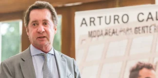 Capitalismo colombiano: Arturo Calle abre su primera tienda en Perú Carlos Calle (hijo de Arturo Calle)