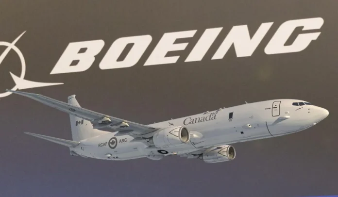 Abrochate el cinturon con Boeing