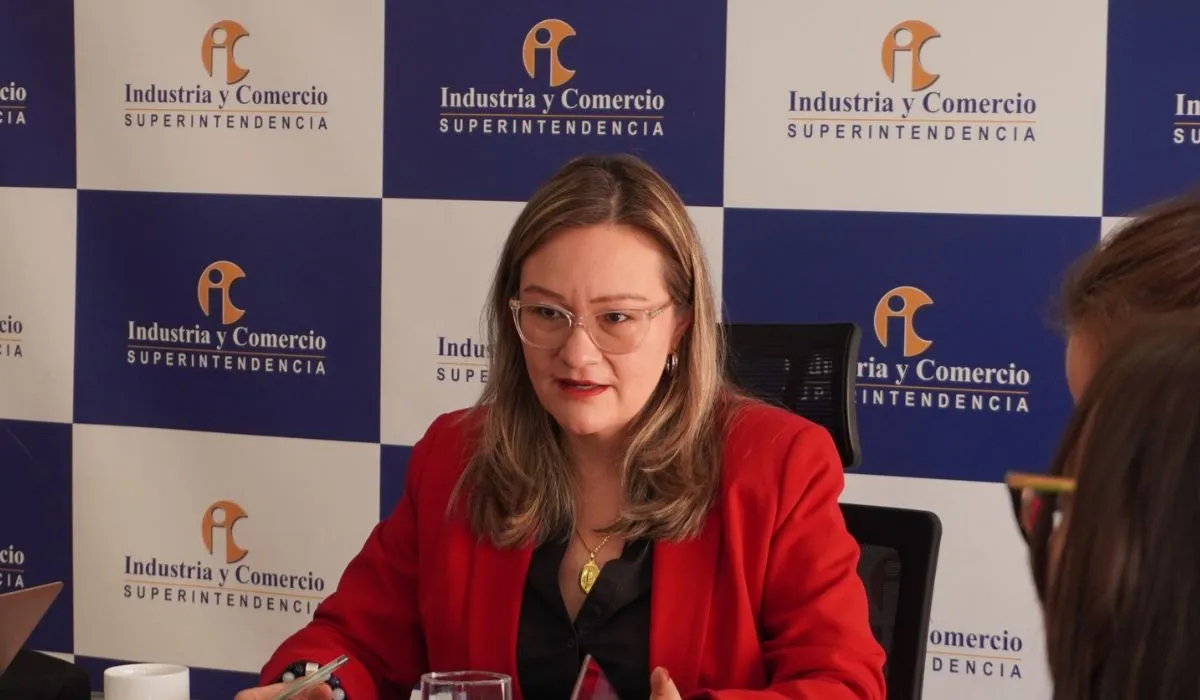 Cielo Rusinque, superintendente de Industria y Comercio