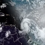 El huracán Beryl se acerca a las Islas de Barlovento, 30 de junio de 2024. Servicio Meteorológico Nacional. Reuters