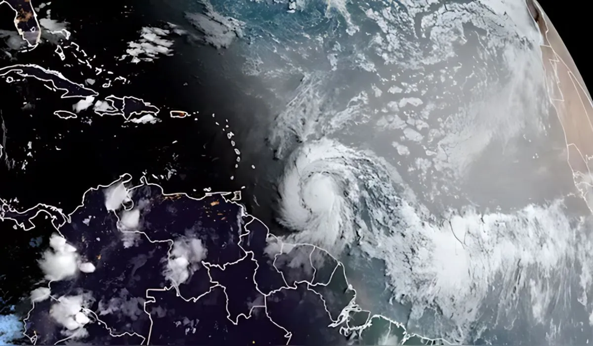 El huracán Beryl se acerca a las Islas de Barlovento, 30 de junio de 2024. Servicio Meteorológico Nacional. Reuters