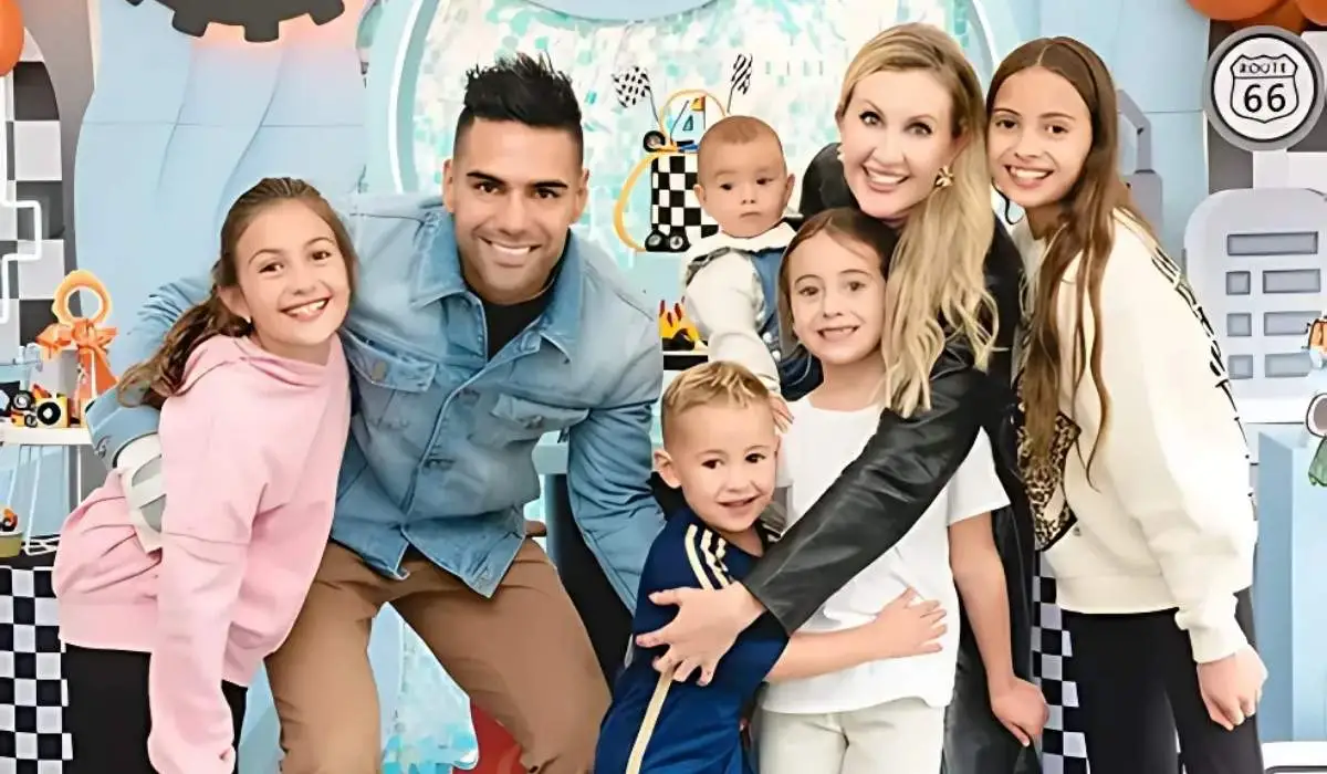 Familia de Falcao está enamorada de Bogotá.