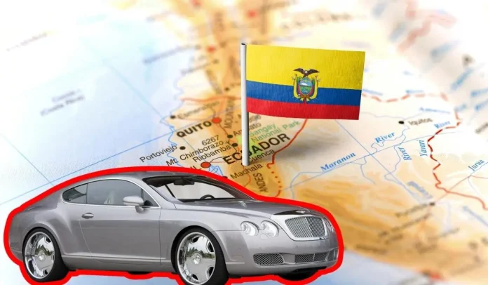 Sacar un carro de Colombia hacia Ecuador.