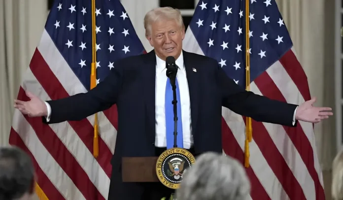 Trump cita a Napoleón tras bloqueos judiciales