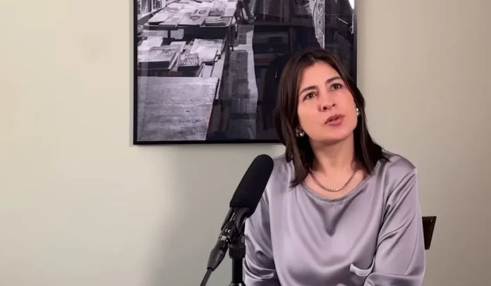 Codirectora del banco de la republica.