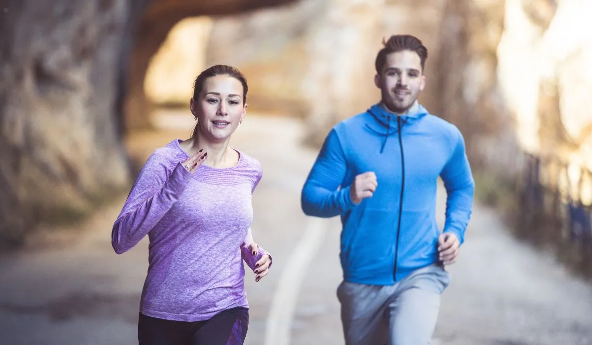 Hacer ejercicio durante la semana impacta positivamente la salud