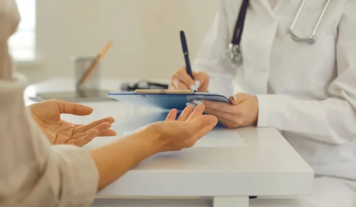 Medida que elimina demoras en trámites de salud