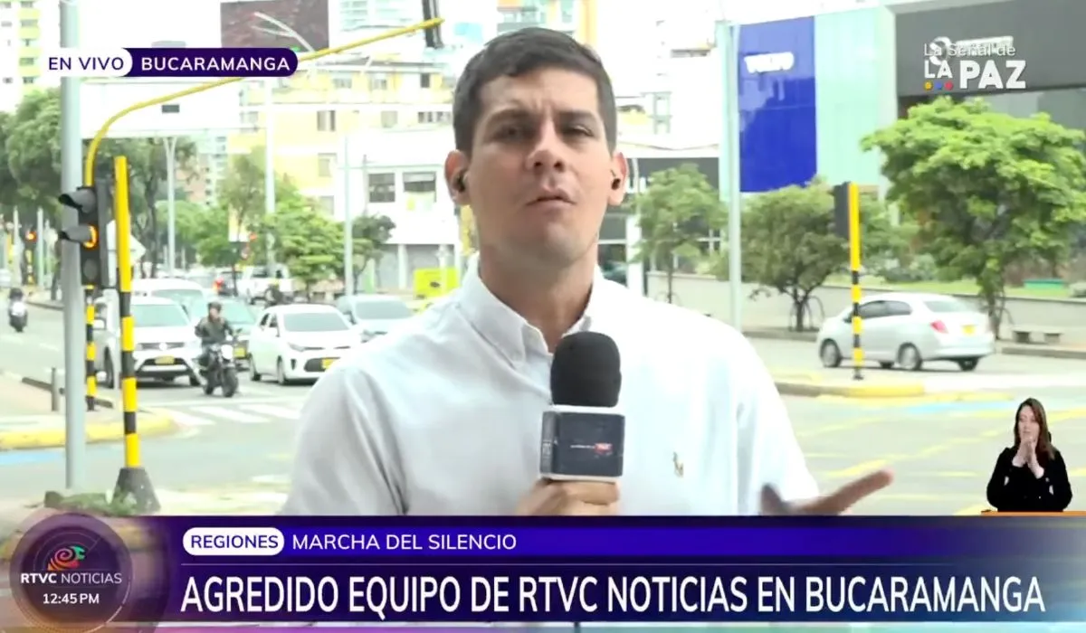 Agresión a la prensa: Equipo de RTVC fue atacado en marcha de Bucaramanga.