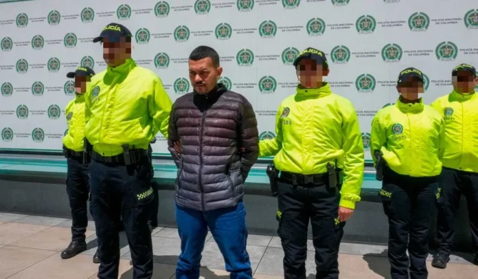 Alias el Costeño fue imputado por tentativa de homicidio, concierto para delinquir y porte de armas. Alias el Costeño fue imputado por tentativa de homicidio, concierto para delinquir y porte de armas.
