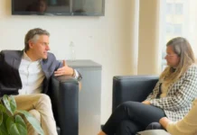 Cielo Rusinque y Carlos Calleja se reúnen en un momento clave para Grupo Éxito Carlos Calleja (Grupo Éxito) y Cielo Rusinque (SuperIndustria).