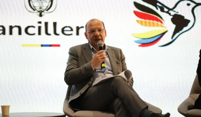 Germán Ávila Plazas, Ministro de Hacienda y Crédito Público Germán Ávila Plazas, Ministro de Hacienda y Crédito Público