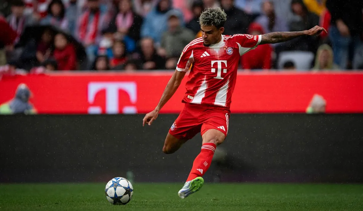 Luis Díaz debutó con el Bayern ante el Lyon y cuajó una gran actuación. | © FC Bayern