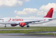 Avianca Airbus A320 en la pista