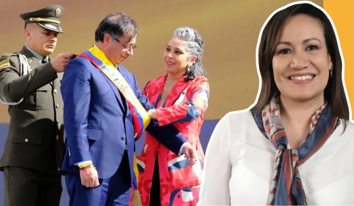 Carolina Corcho liderará la lista al Senado tras renuncia de Pizarro Carolina Corcho liderará la lista al Senado tras renuncia de Pizarro