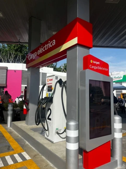 Nueva estación carga eléctrica Terpel en Cali, Colombia.