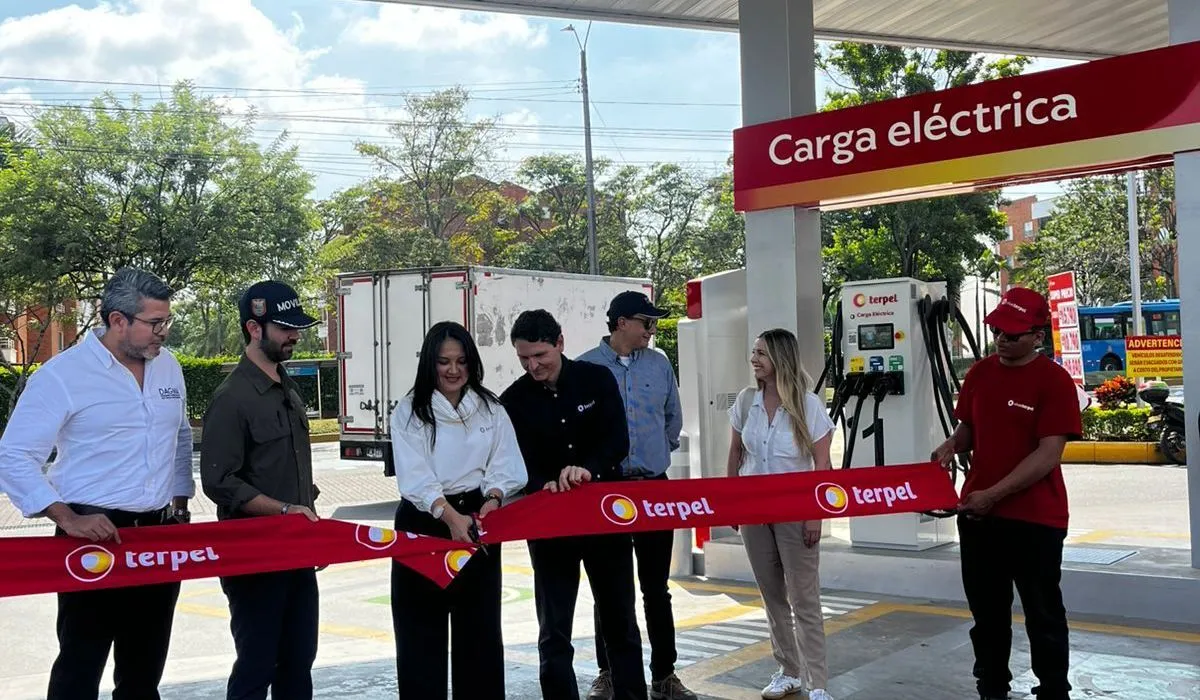 Terpel Colombia inauguró sus primeras estaciones de carga rápida en la sucursal del cielo