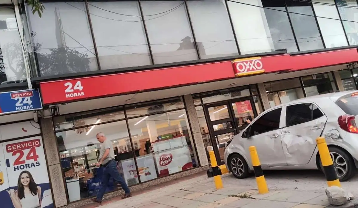 Tiendas Oxxo están cerrando en Barranquilla