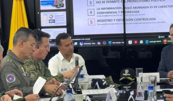 El ministro Pedro Sánchez y su cúpula militar se preparan ante situación de Venezuela El ministro Pedro Sánchez y su cúpula militar se preparan ante situación de Venezuela