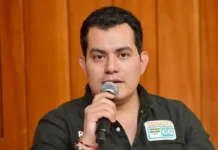 El plan de Adolfo Rivas para que los jóvenes no abandonen el campo por falta de empleo Adolfo Rivas busca descentralizar la riqueza de Colombia